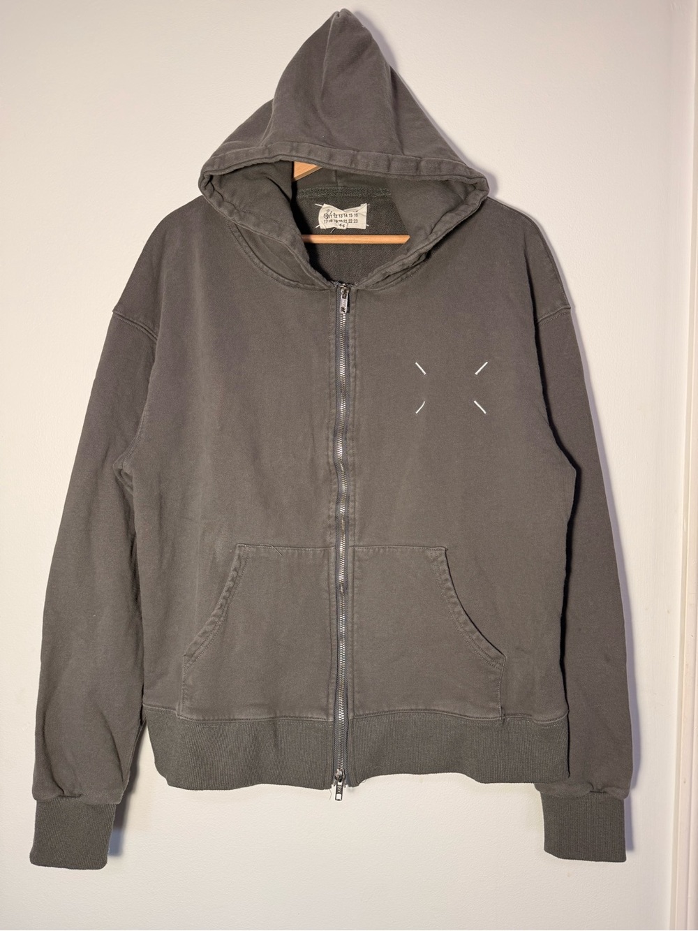 MM6 Maison Martin Margiela Washed Charcoal Zip Hoodie size EU44